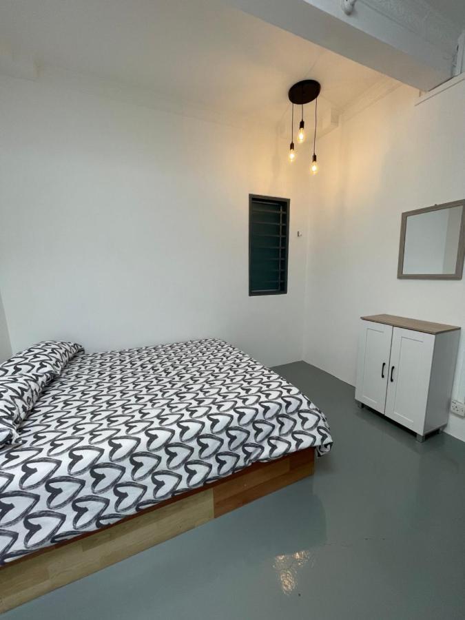 Guest House "Feel At Home" Near A Famosa Fortress & Stadhuys Malacca Exteriör bild