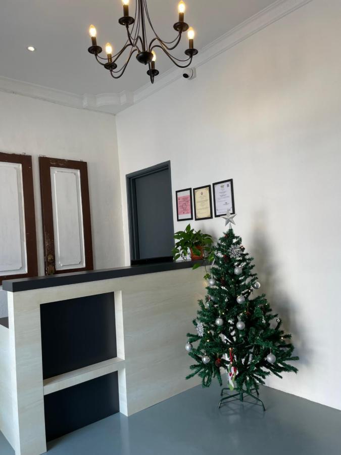 Guest House "Feel At Home" Near A Famosa Fortress & Stadhuys Malacca Exteriör bild