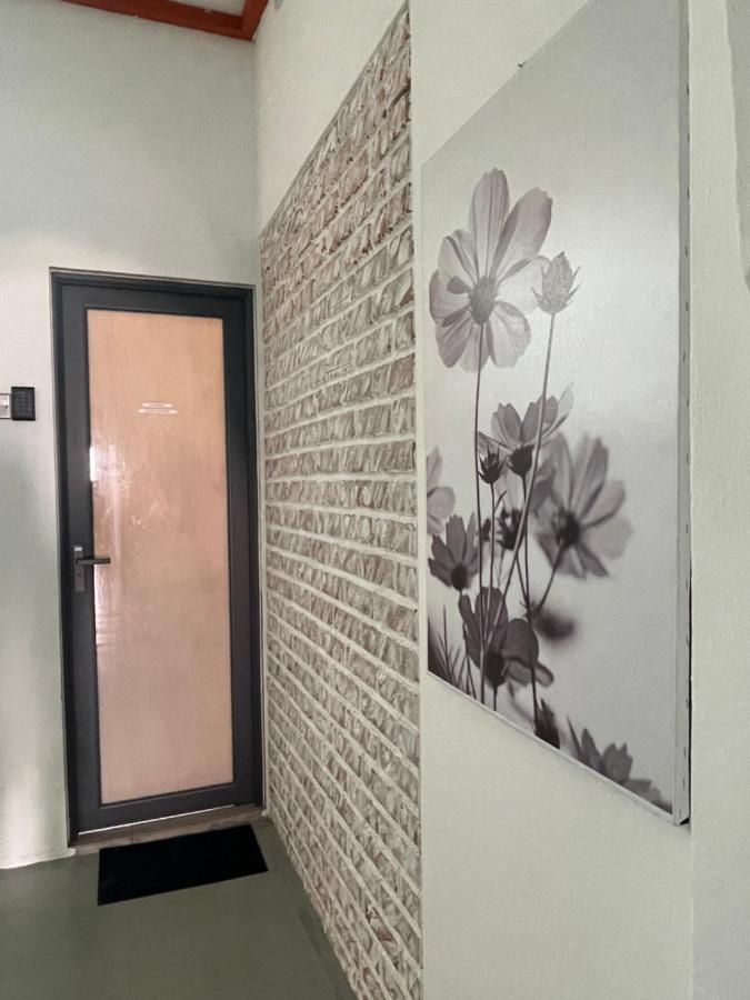 Guest House "Feel At Home" Near A Famosa Fortress & Stadhuys Malacca Exteriör bild